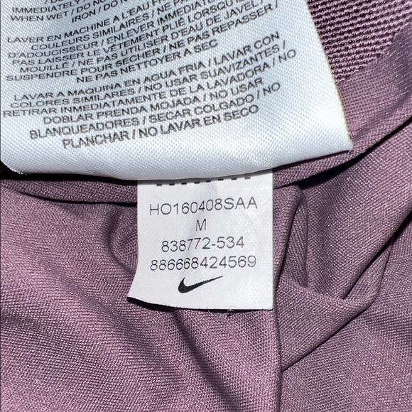 Nike Women's Plum Tank Top - Picture 10 of 10